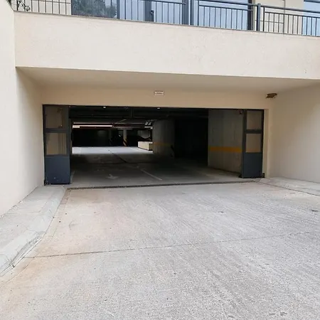 Fantastic New Centre Apartment Podgorica Exterior photo